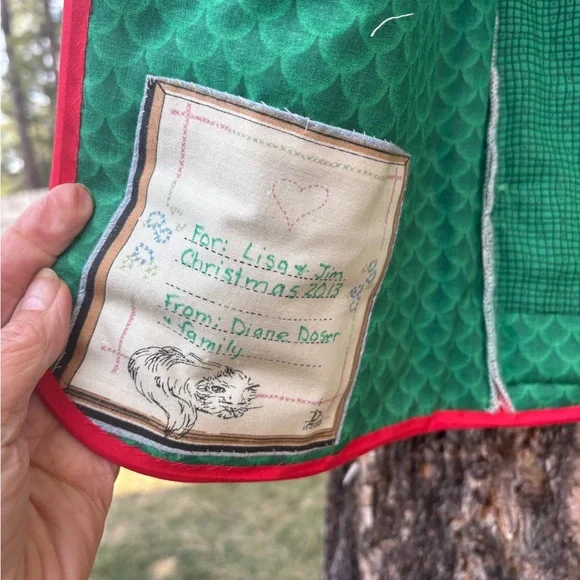 Vintage Festive Kitty  Green Women’s Vest - Picture 4 of 9